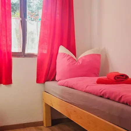 Zum Pegel Konukevi Naumburg (Saale)